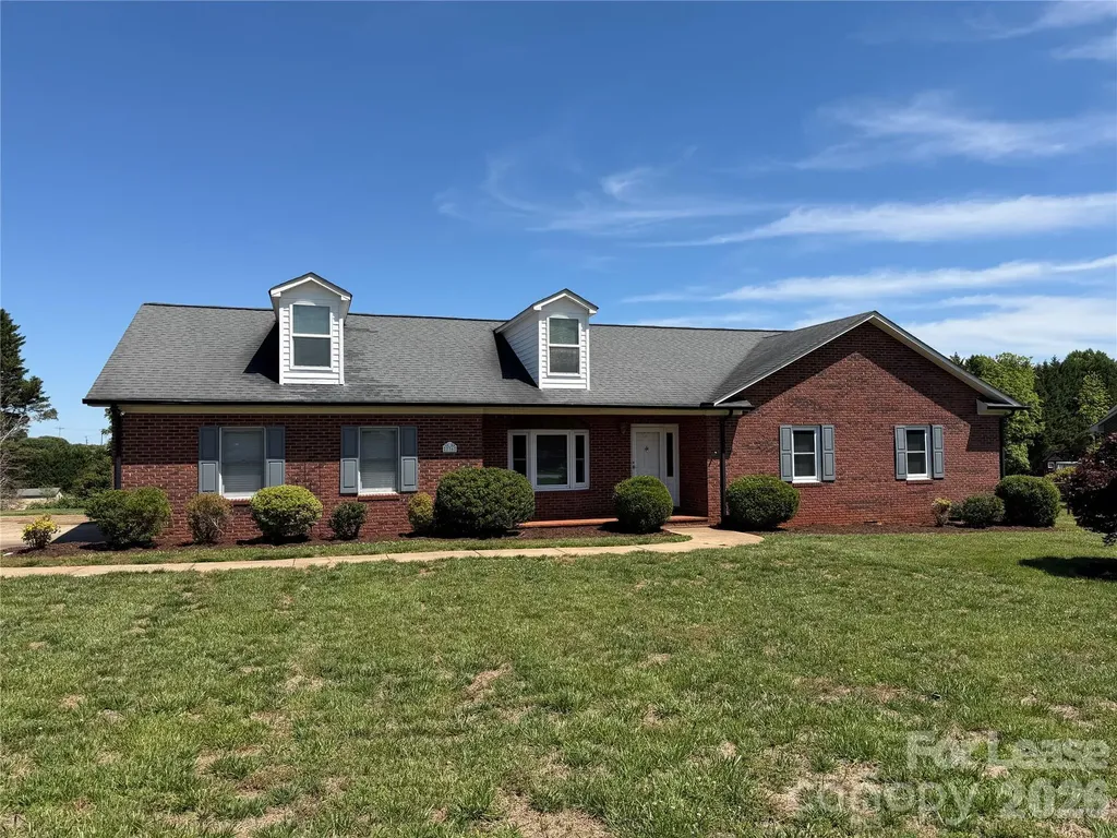 236 Meadow Oaks Drive Statesville NC 28625
