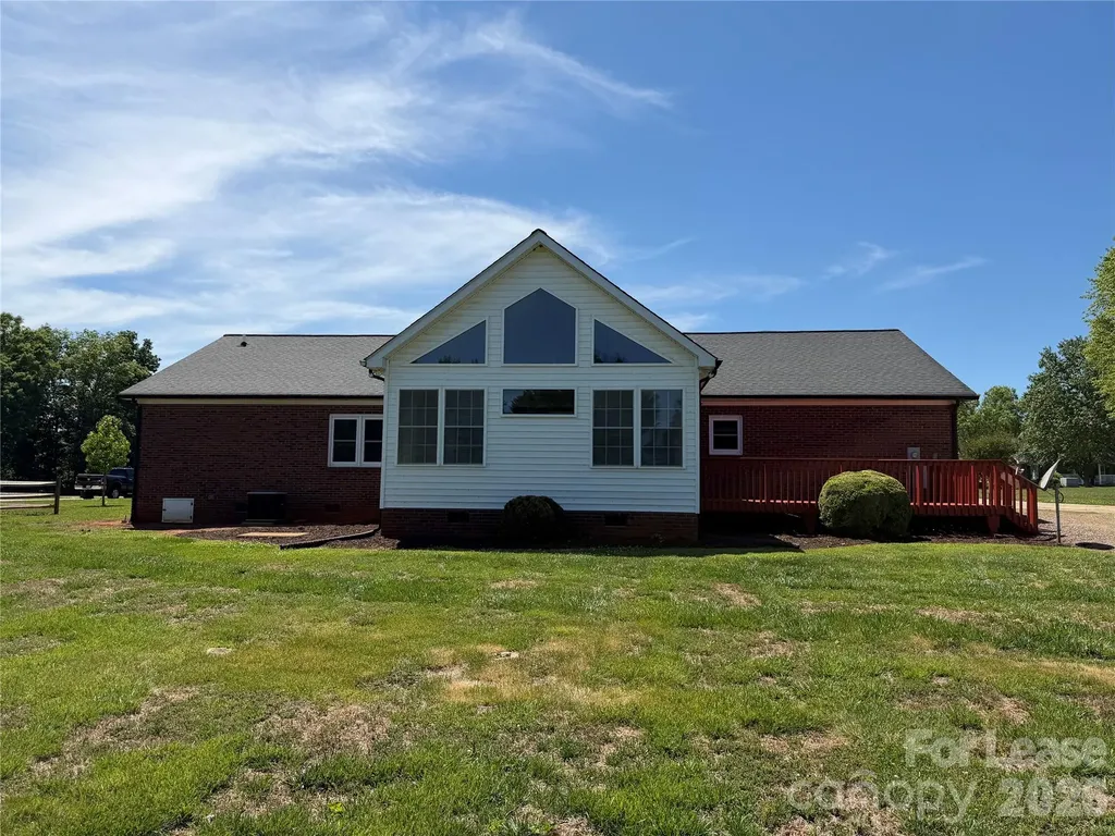236 Meadow Oaks Drive Statesville NC 28625
