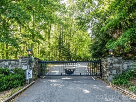 8 White Birch Court Black Mountain NC 28711