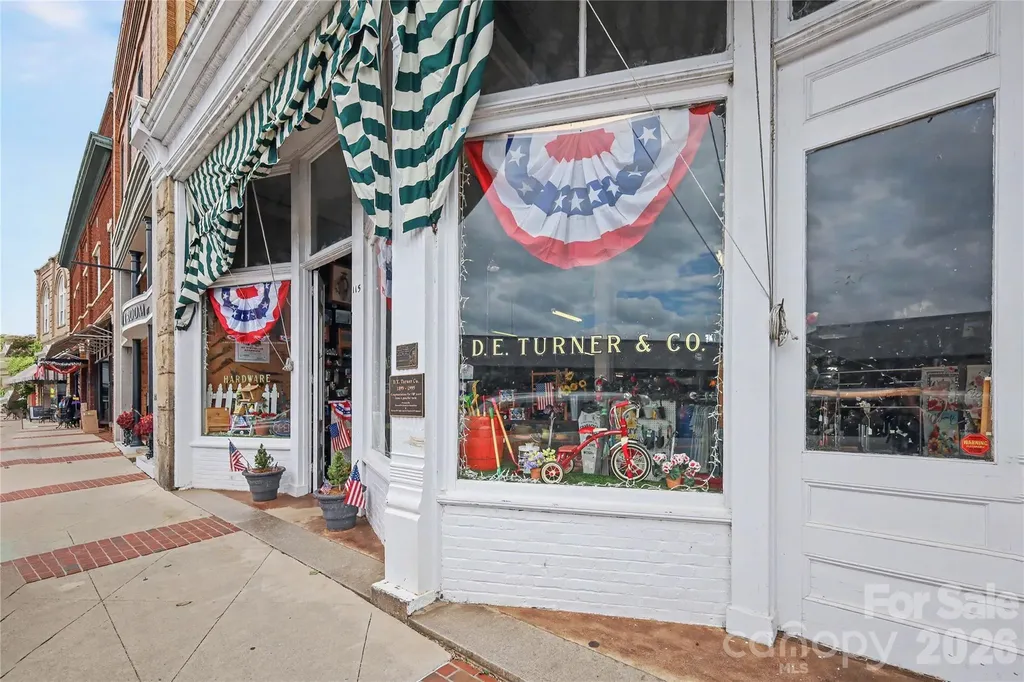 111-115 N Main Street Mooresville NC 28115