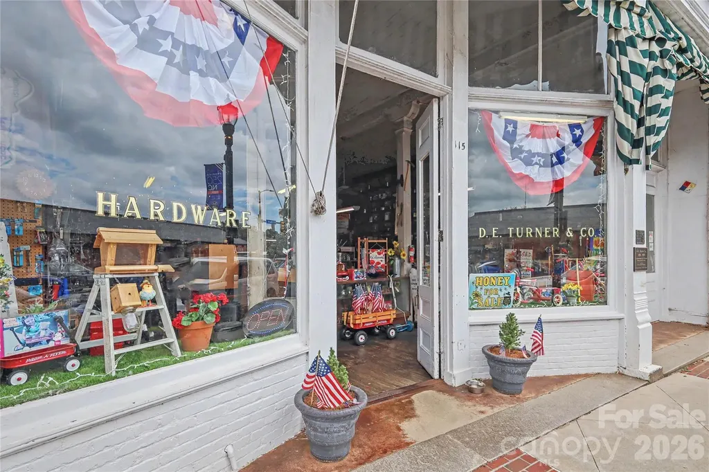 111-115 N Main Street Mooresville NC 28115