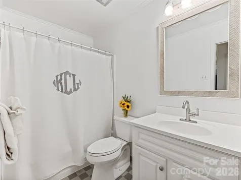 5 Hillcrest Road E Asheville NC 28804
