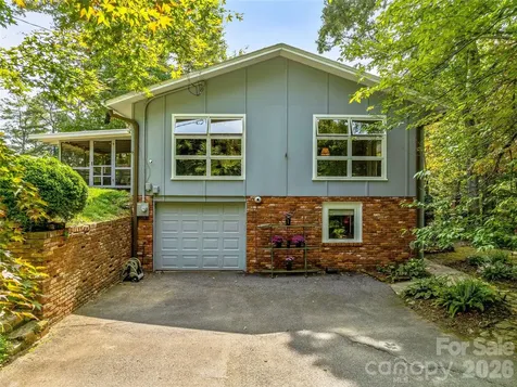 5 Hillcrest Road E Asheville NC 28804