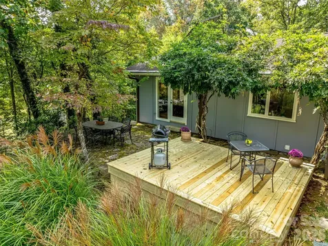 5 Hillcrest Road E Asheville NC 28804