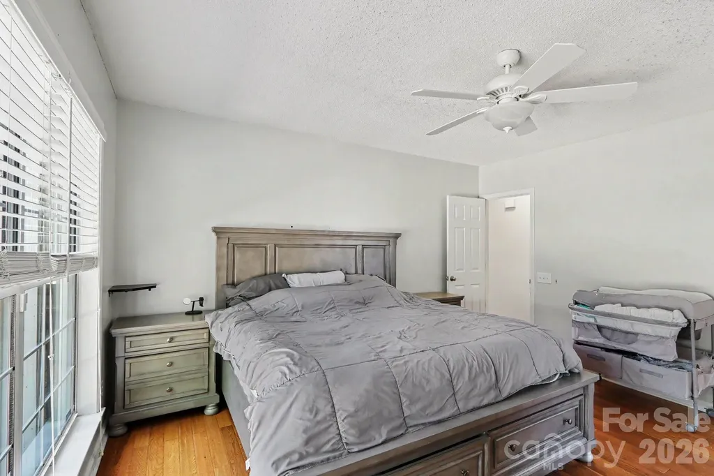 5912 Downfield Wood Drive Charlotte NC 28269