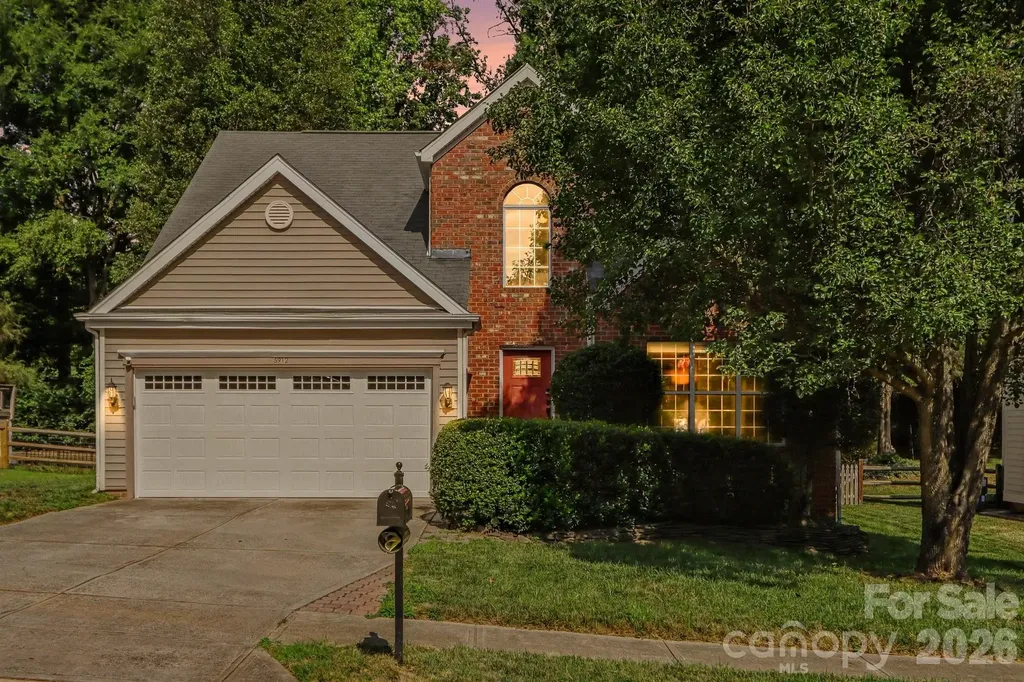 5912 Downfield Wood Drive Charlotte NC 28269