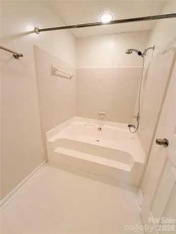 5839 Harris Grove Lane Charlotte NC 28212