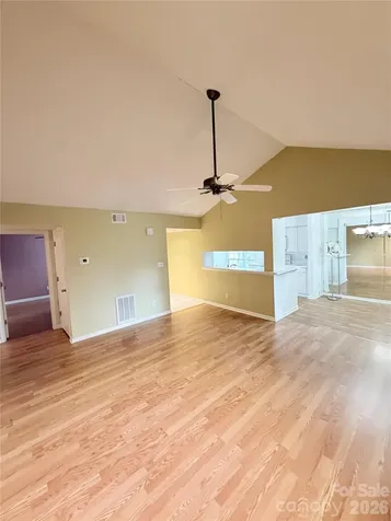 5839 Harris Grove Lane Charlotte NC 28212