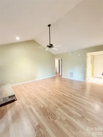 5839 Harris Grove Lane Charlotte NC 28212