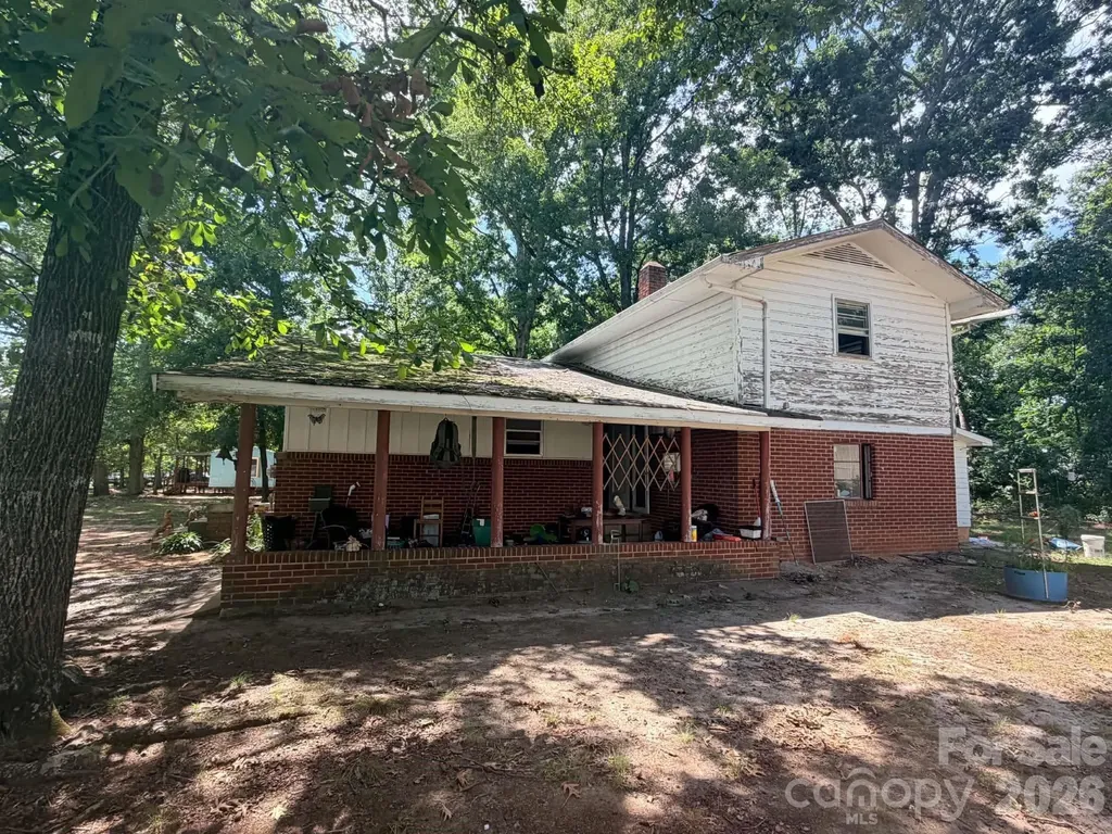 1663 Harris Henrietta Road Forest City NC 28043