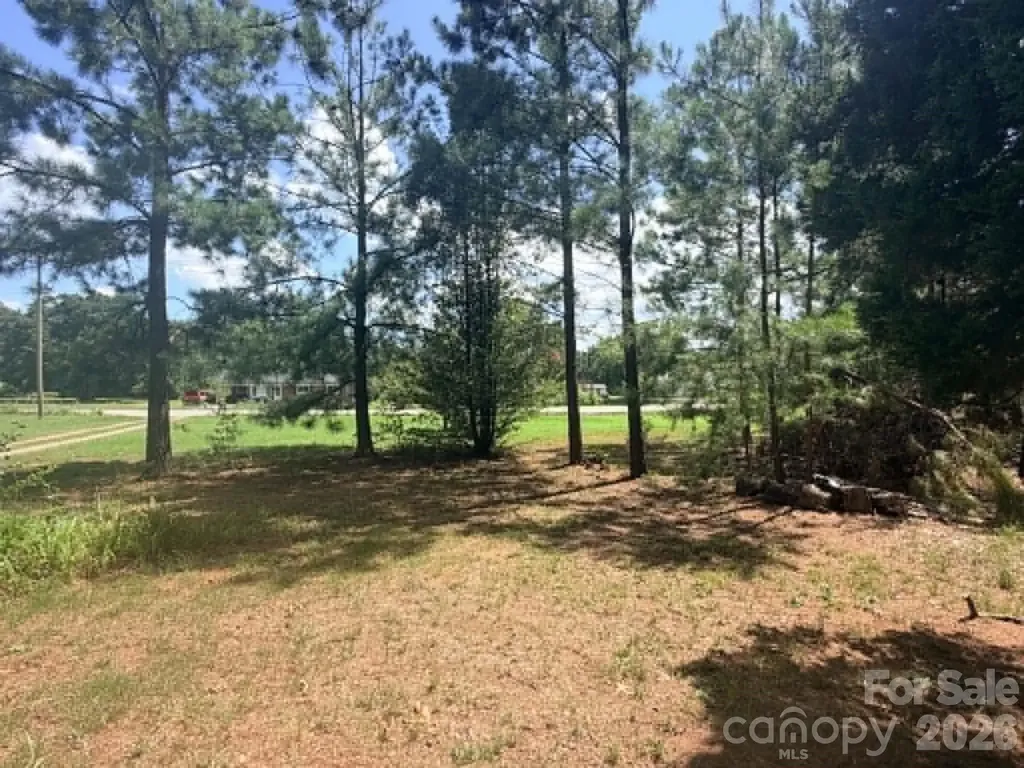 1663 Harris Henrietta Road Forest City NC 28043
