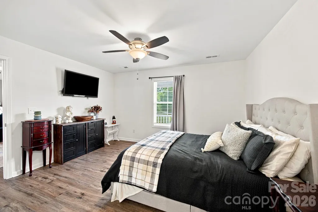 1879 Jetton Drive Vale NC 28168