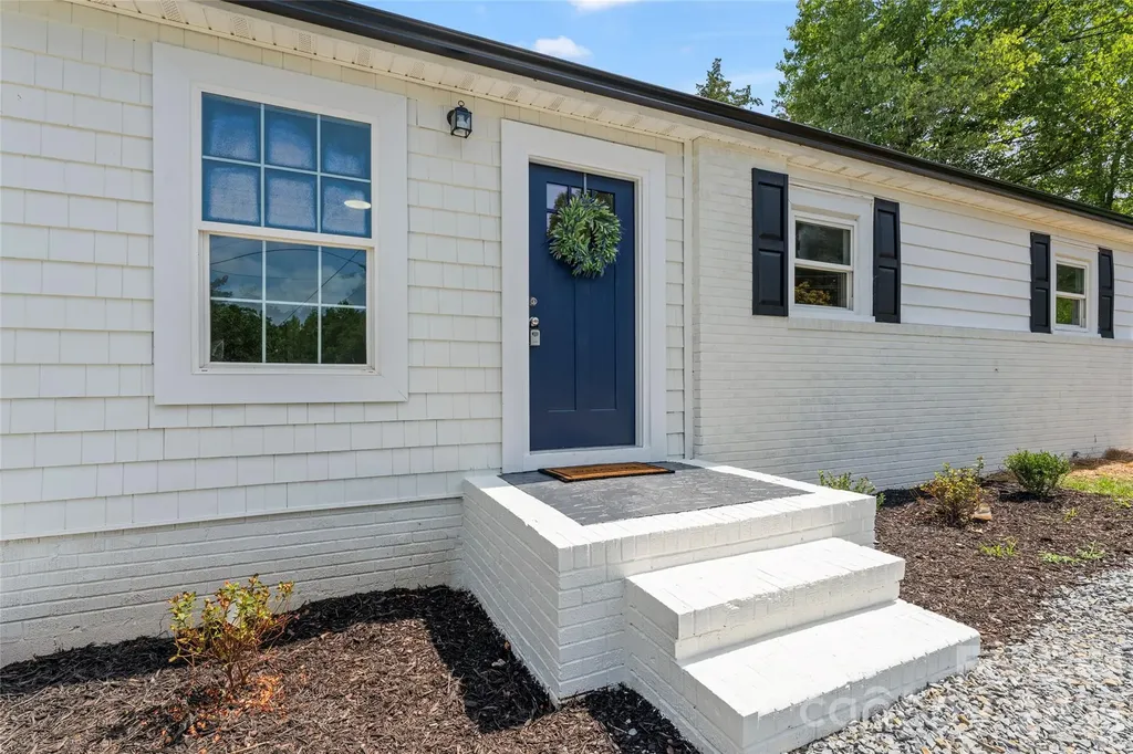 1034 Patton Avenue Albemarle NC 28001