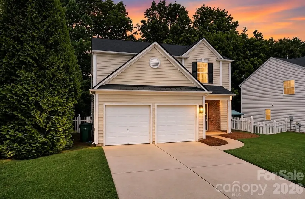 15114 Edindale Drive Charlotte NC 28277