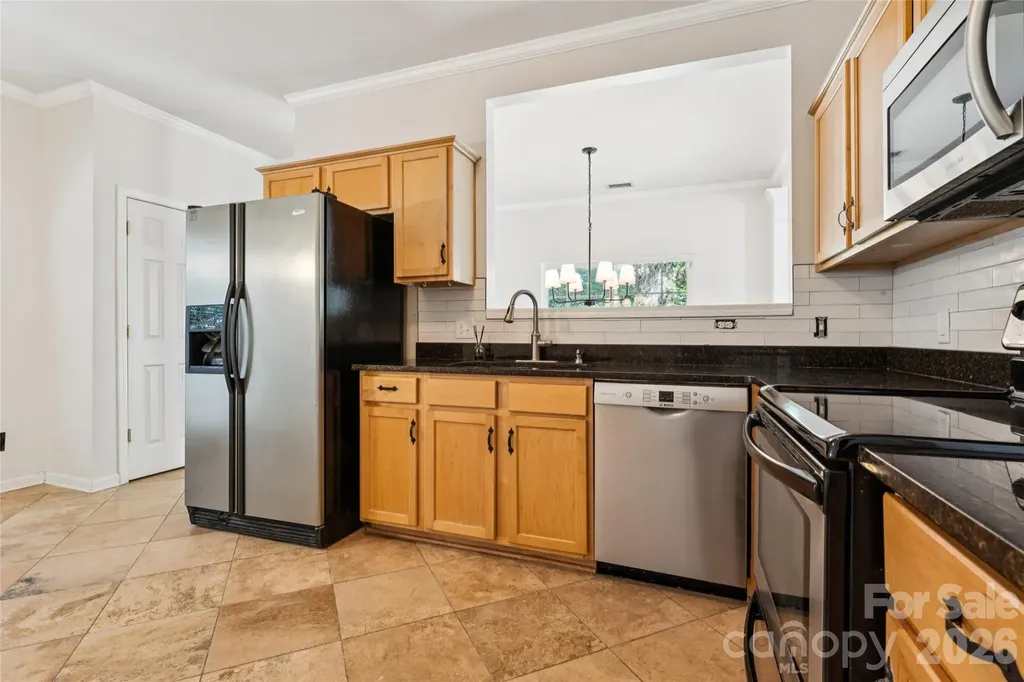 15114 Edindale Drive Charlotte NC 28277