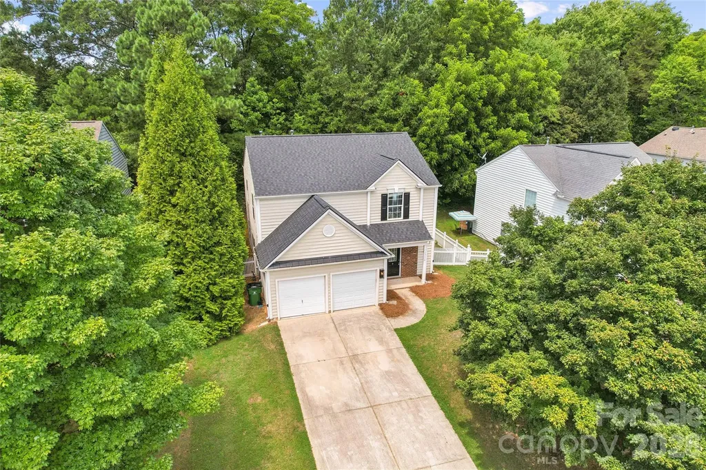 15114 Edindale Drive Charlotte NC 28277
