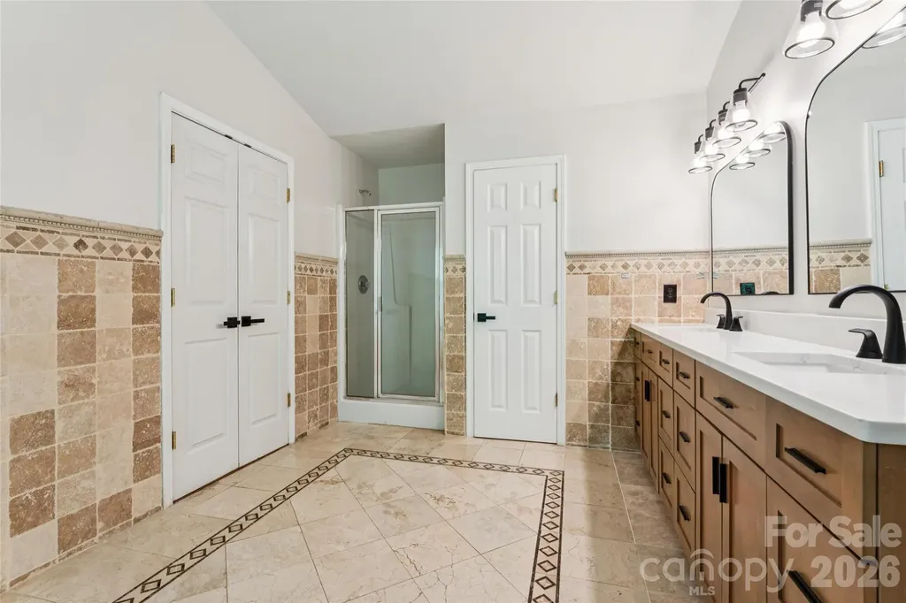 15114 Edindale Drive Charlotte NC 28277