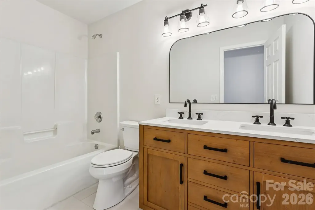 15114 Edindale Drive Charlotte NC 28277