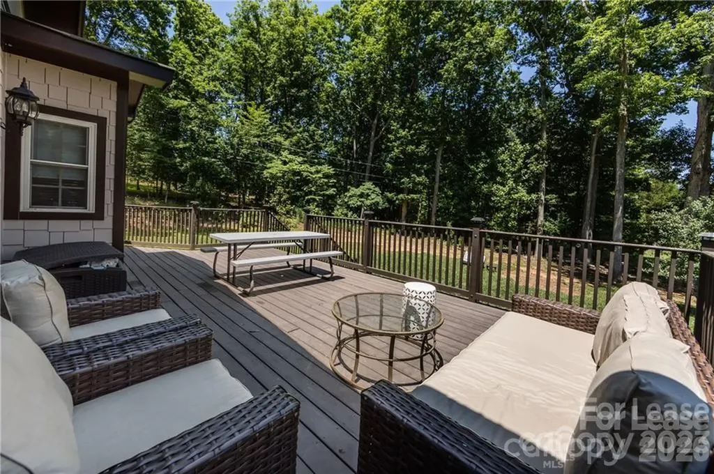 8511 Viking Drive Waxhaw NC 28173