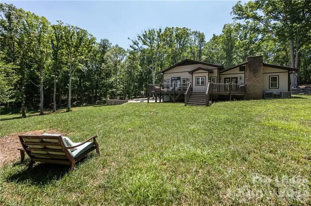 8511 Viking Drive Waxhaw NC 28173