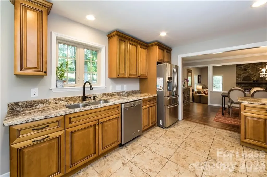 8511 Viking Drive Waxhaw NC 28173