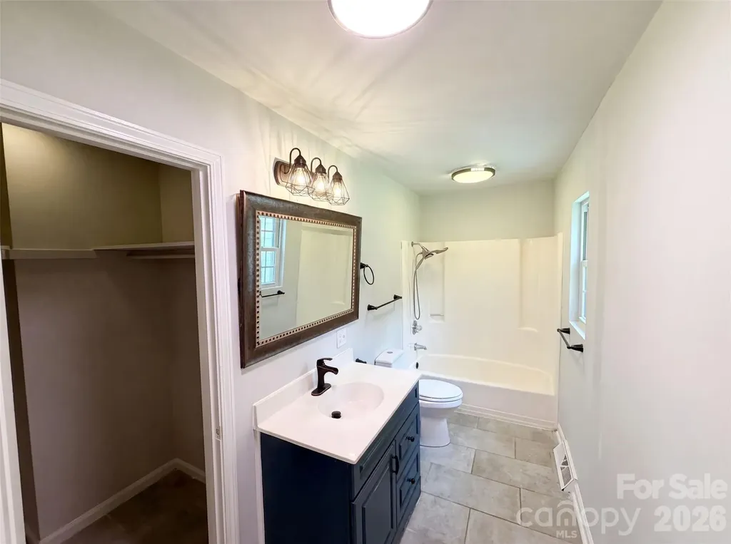 642 Lancer Court NW Concord NC 28027