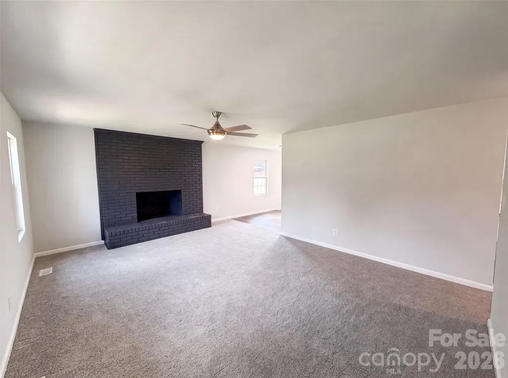 642 Lancer Court NW Concord NC 28027
