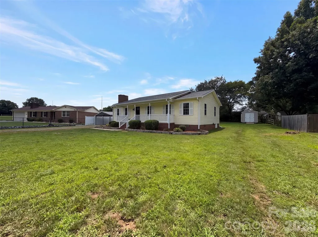 642 Lancer Court NW Concord NC 28027