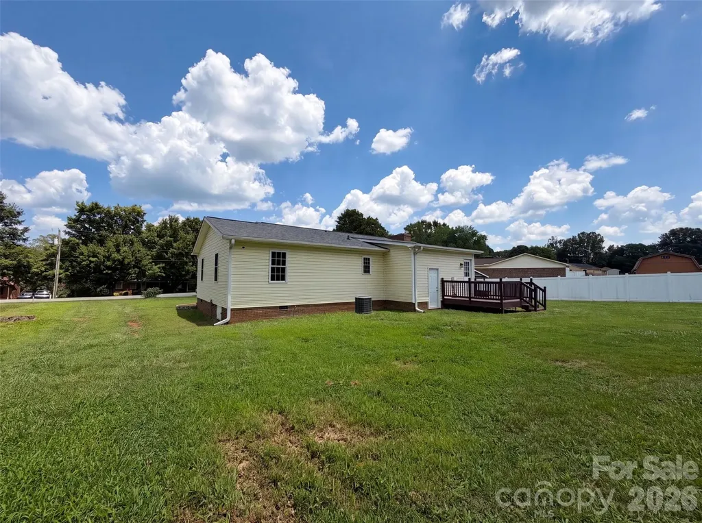 642 Lancer Court NW Concord NC 28027