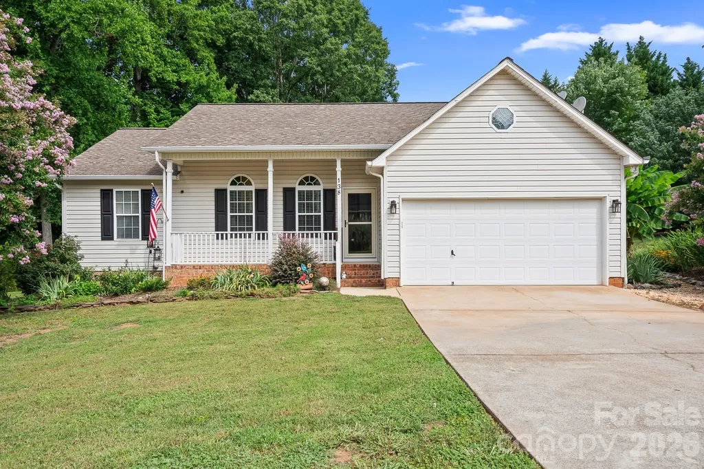 138 Valley Glen Drive Troutman NC 28166