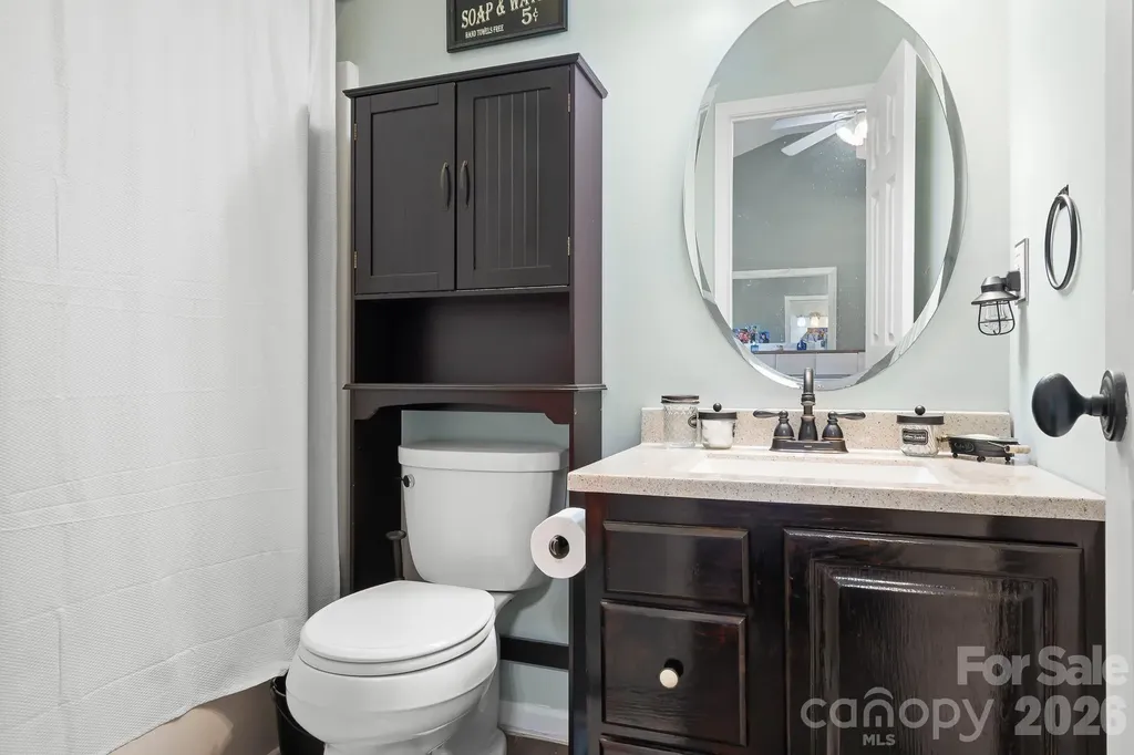 138 Valley Glen Drive Troutman NC 28166