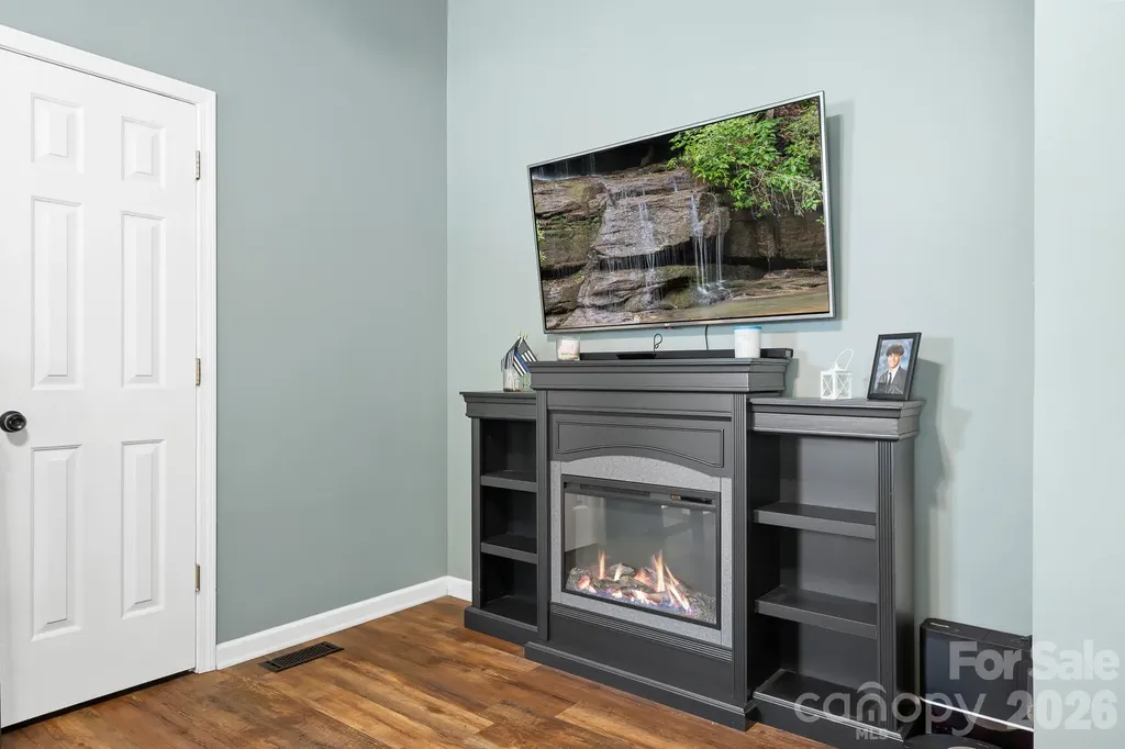 138 Valley Glen Drive Troutman NC 28166