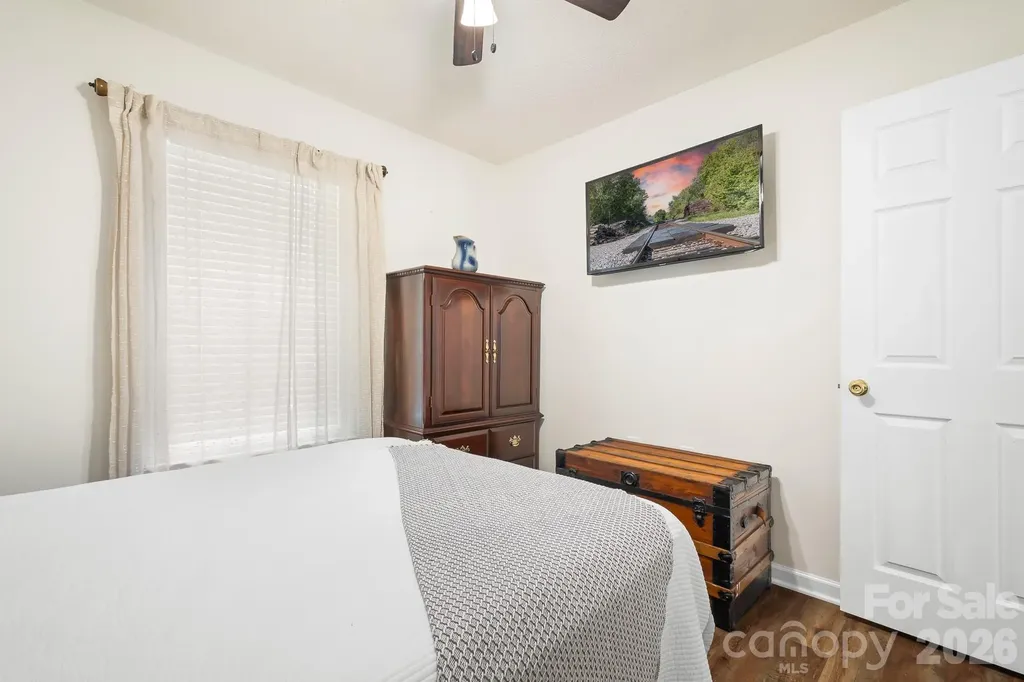 138 Valley Glen Drive Troutman NC 28166