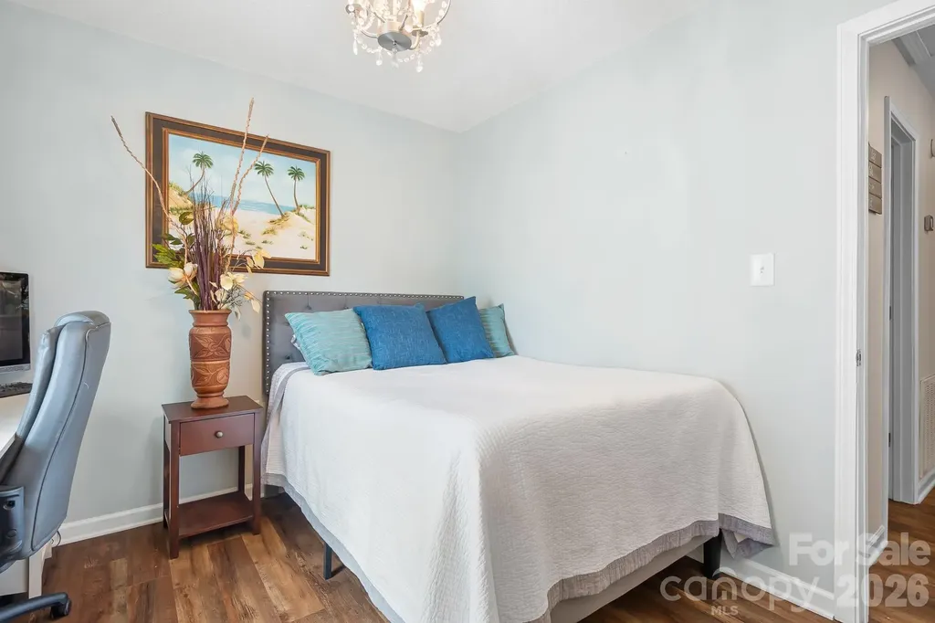 138 Valley Glen Drive Troutman NC 28166