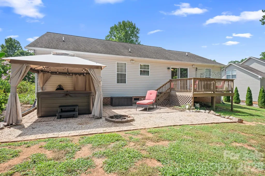 138 Valley Glen Drive Troutman NC 28166