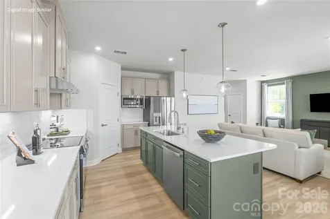 3133 Ravenfield Lane Charlotte NC 28213