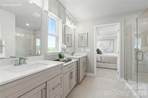 3133 Ravenfield Lane Charlotte NC 28213