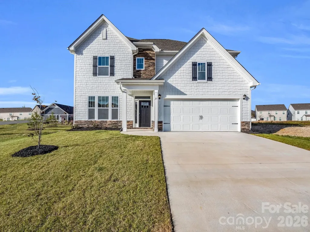 23 Silverthorne Court Hendersonville NC 28792