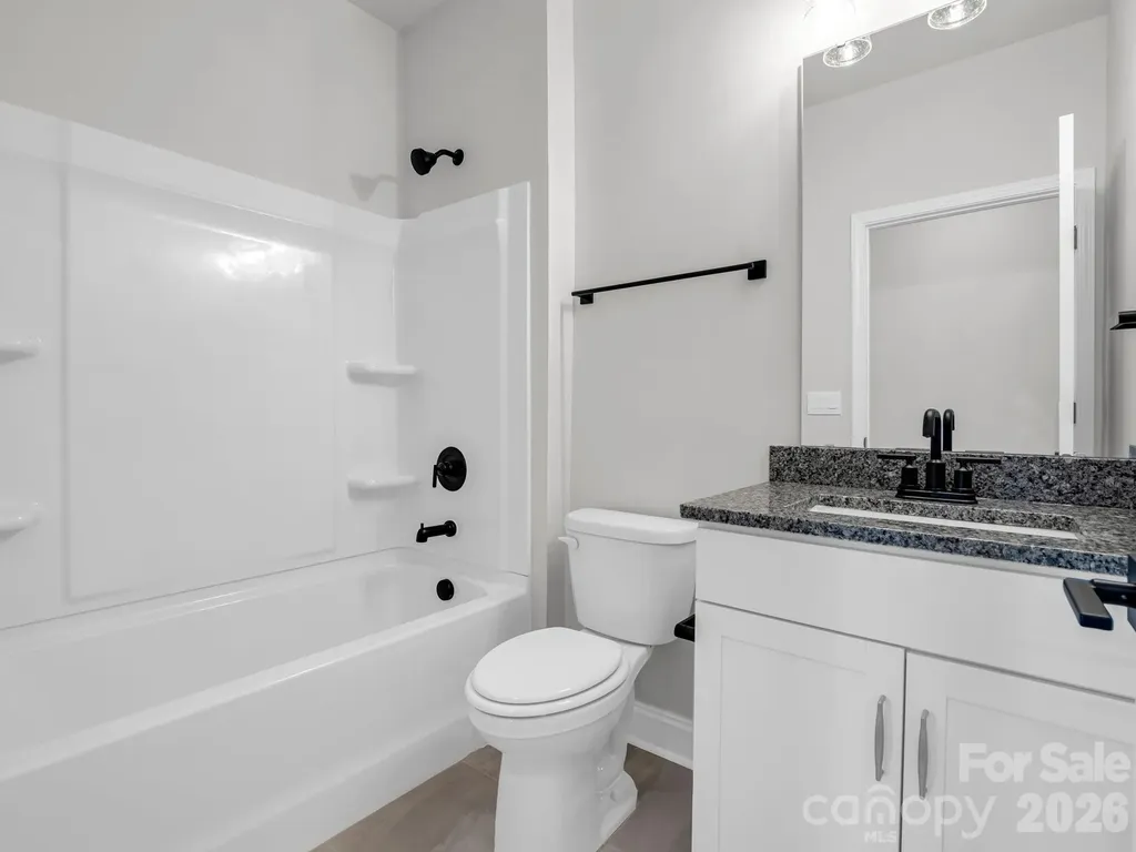 23 Silverthorne Court Hendersonville NC 28792