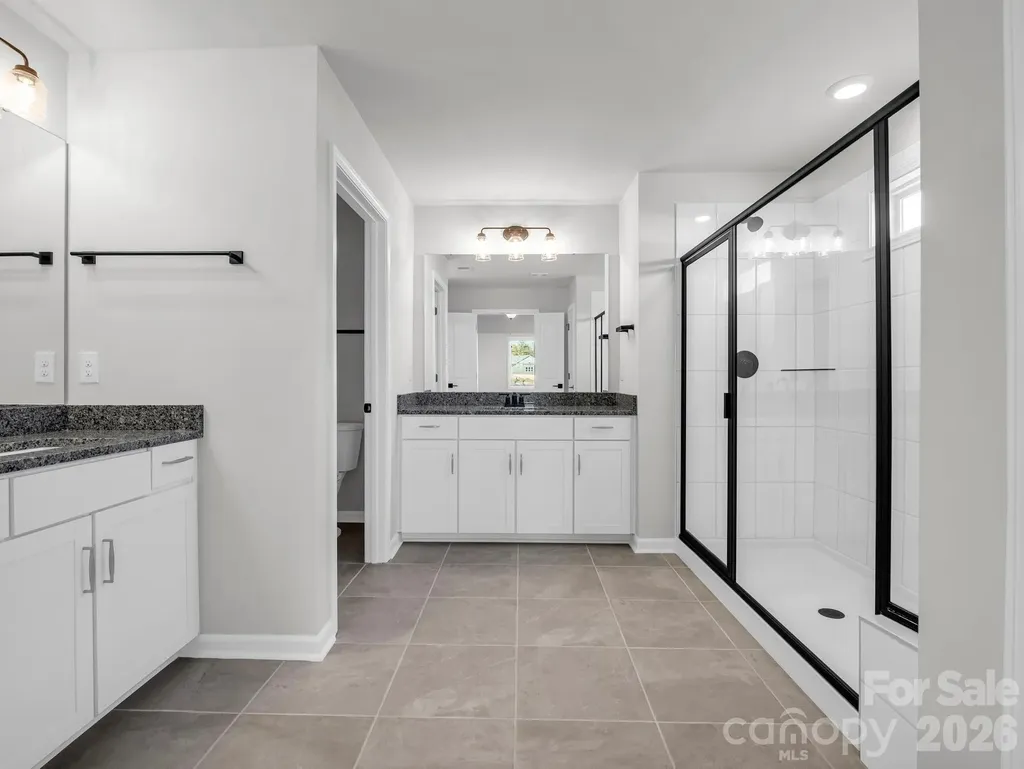 23 Silverthorne Court Hendersonville NC 28792