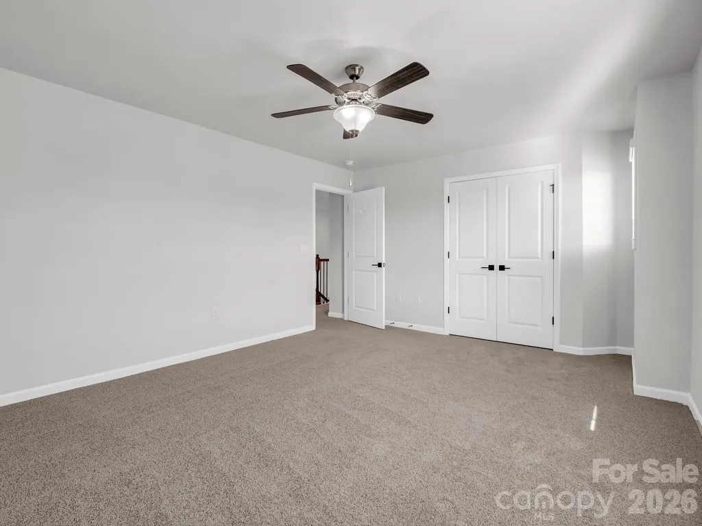 23 Silverthorne Court Hendersonville NC 28792
