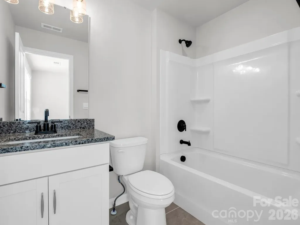 23 Silverthorne Court Hendersonville NC 28792