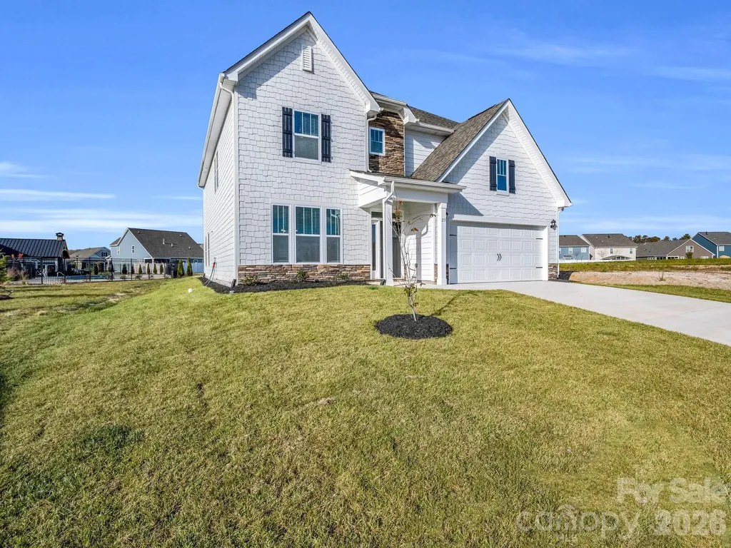 23 Silverthorne Court Hendersonville NC 28792