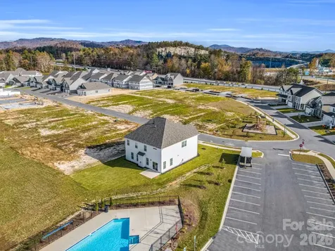 23 Silverthorne Court Hendersonville NC 28792