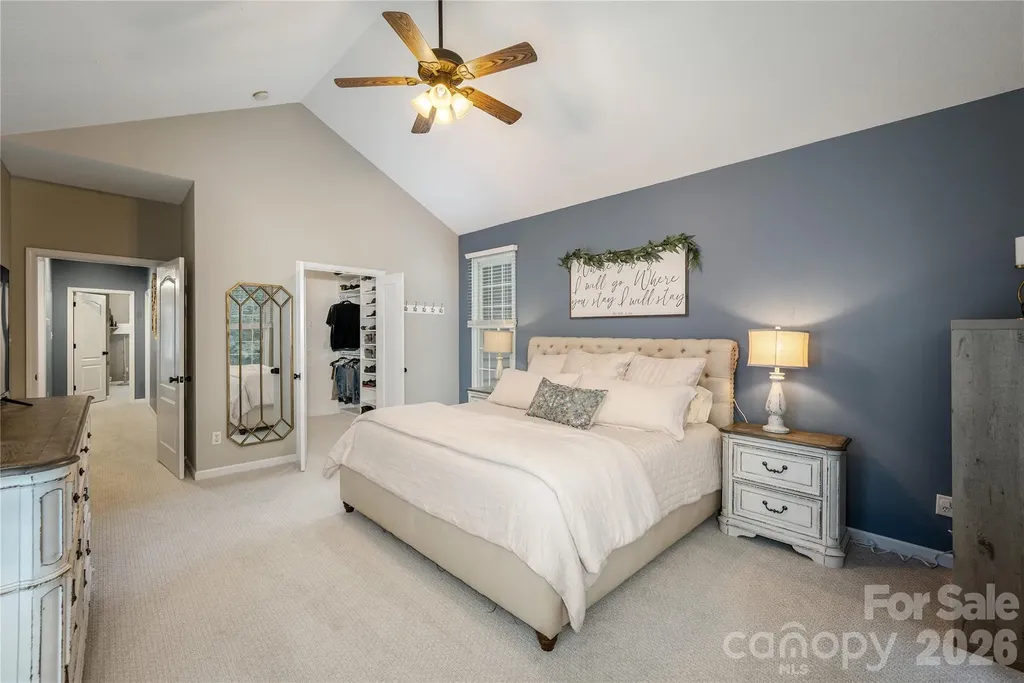 7 Oak Hollow Drive Asheville NC 28805