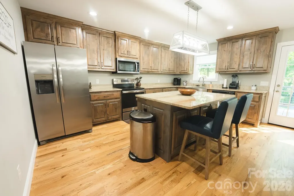 133 Maplewood Court Hudson NC 28638