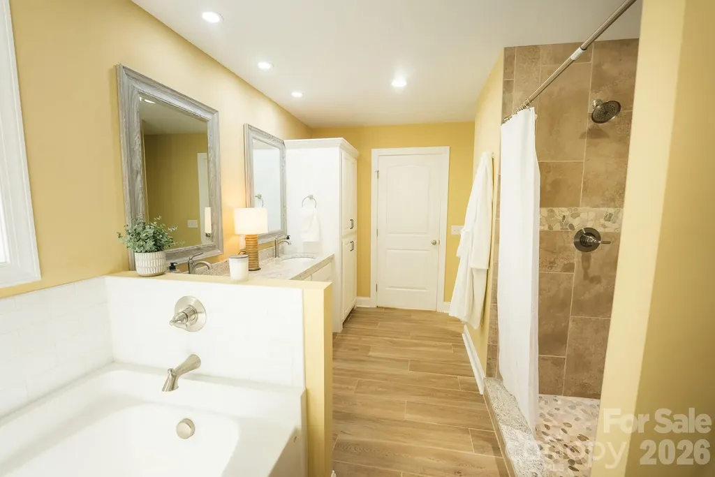 133 Maplewood Court Hudson NC 28638