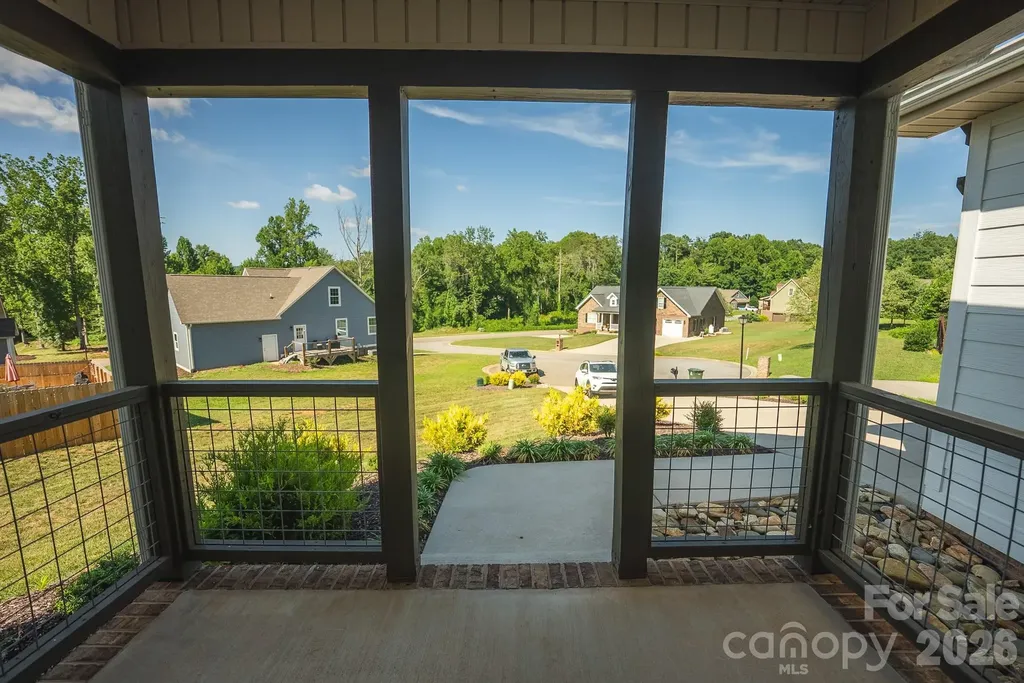 133 Maplewood Court Hudson NC 28638