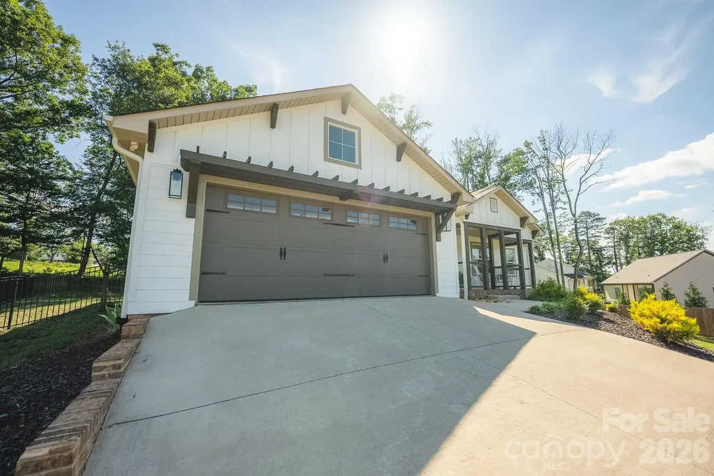 133 Maplewood Court Hudson NC 28638
