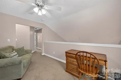 806 20th Avenue Place SE Hickory NC 28602